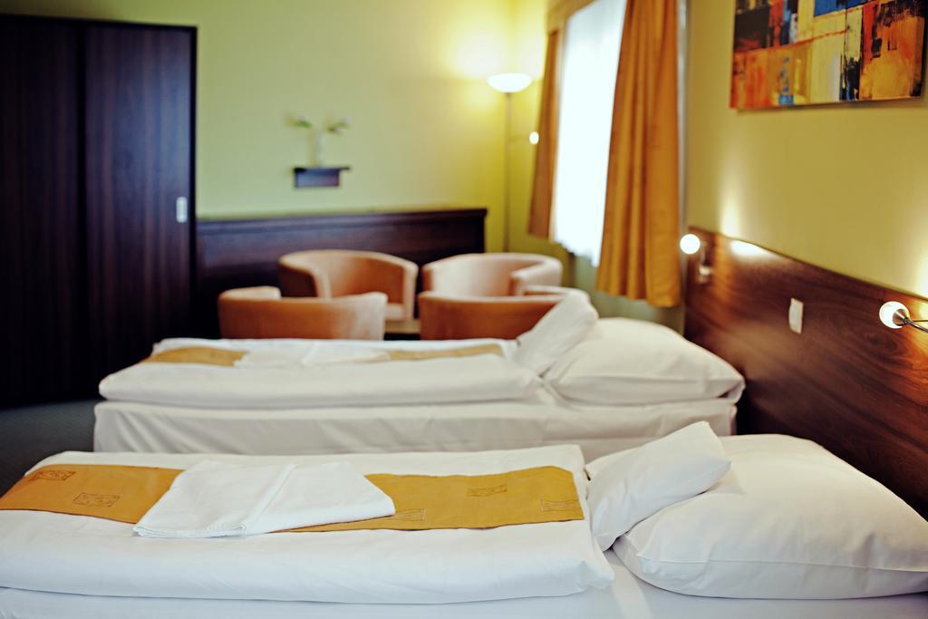Hotel Active Prachatice Exterior photo